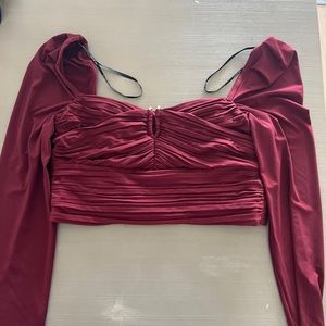 Cropped burgundy blouse